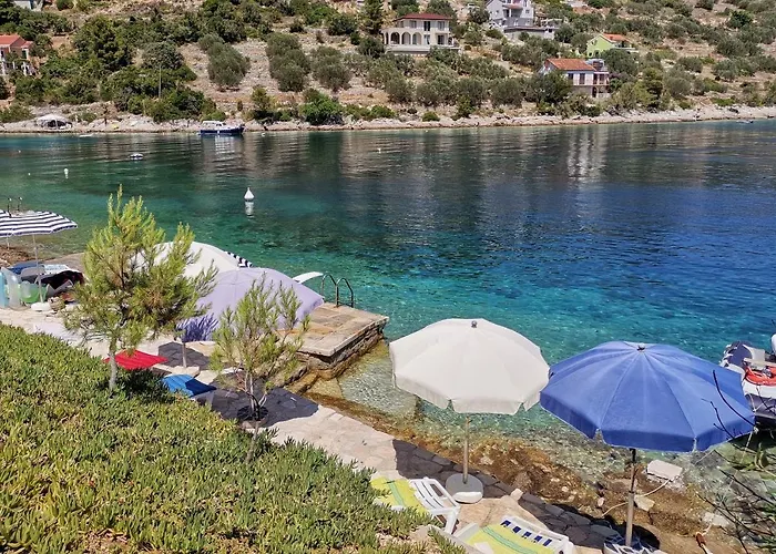 By The Sea Cove Mikulina Luka, Korcula - 9181