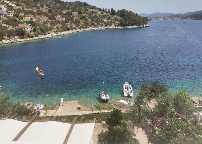 By The Sea Cove Mikulina Luka, Korcula - 9181