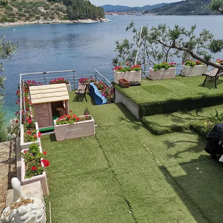 Apartments By The Sea Cove Mikulina Luka, Korcula - 9181 *