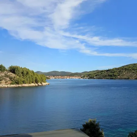 Apartments By The Sea Cove Mikulina Luka, Korcula - 9181 * Vela Luka
