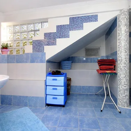 Apartments By The Sea Cove Mikulina Luka, Korcula - 9181 * Vela Luka