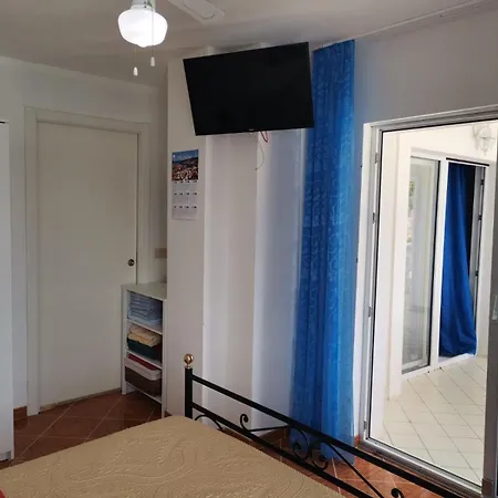 Apartment Apartments By The Sea Cove Mikulina Luka, Korcula - 9181 *