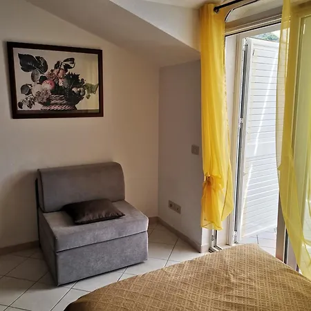 Appartement By The Sea Cove Mikulina Luka, Korcula - 9181 Vela Luka