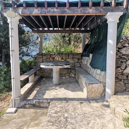 By The Sea Cove Mikulina Luka, Korcula - 9181